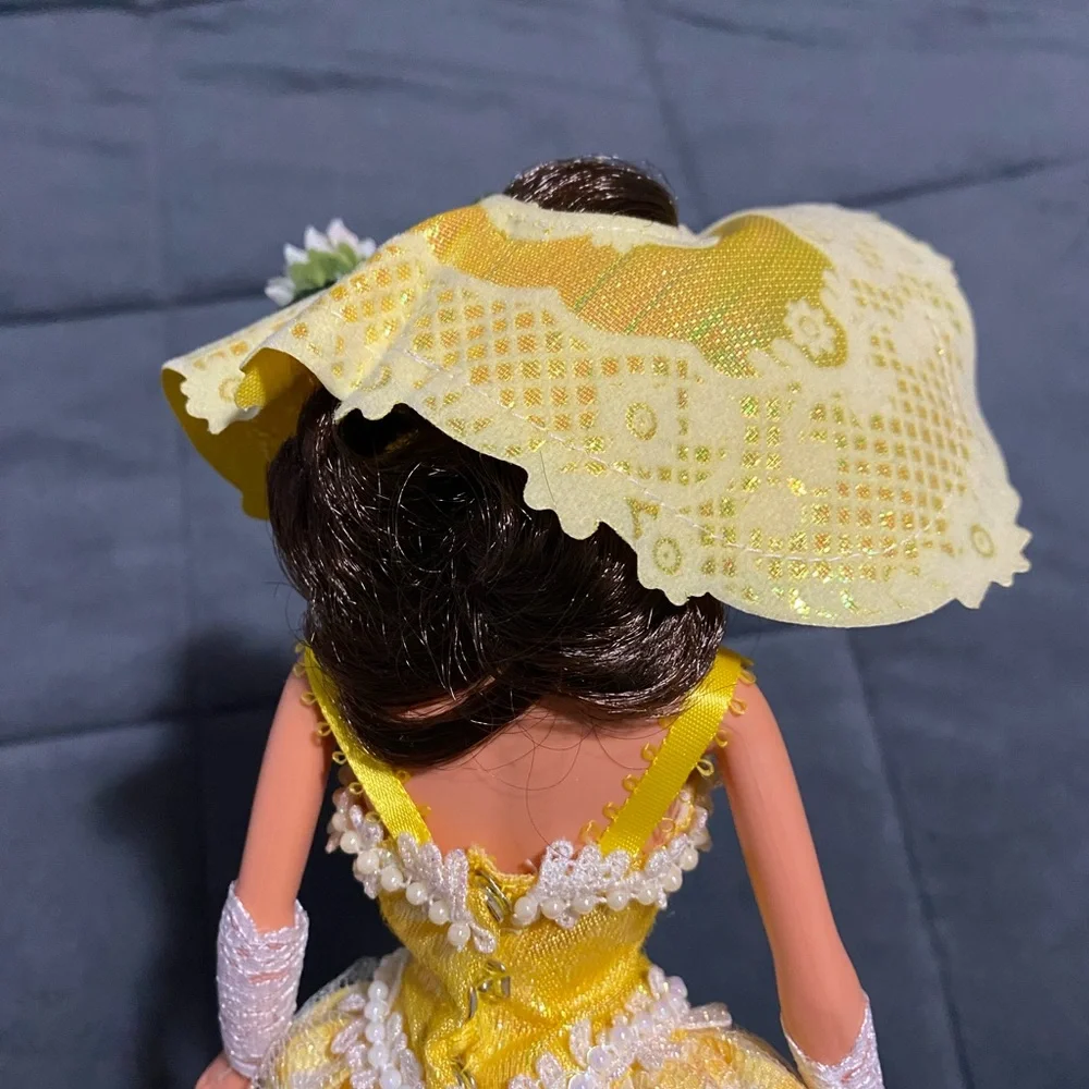 Summer Splendor Barbie - Picture 4 of 5